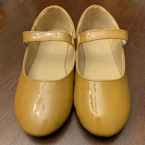 Funky Monkey Girls Special Occasion, Velcro Closure, Mary Jane Type Shoe - Picture 4 of 10